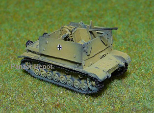 Mobelwagen (yellow)